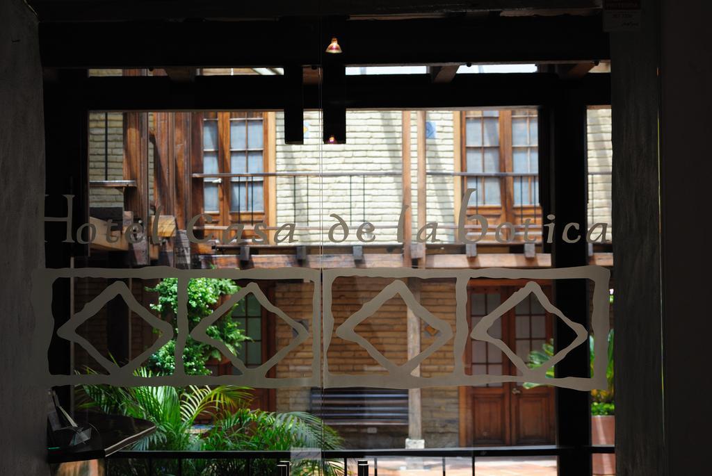 Hotel Casa De La Botica Bogota Exterior photo